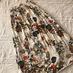 Zeagoo patterned skirt size M